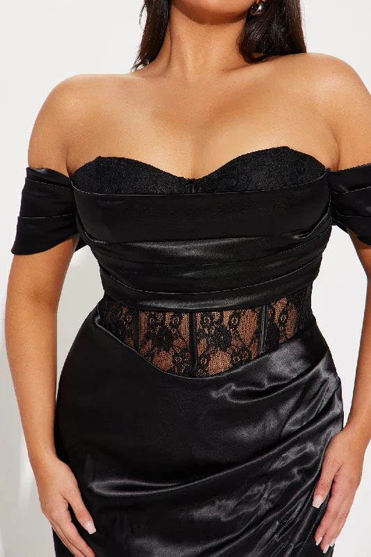 Perfection Satin Lace Gown - Black